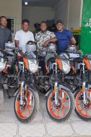 9c8bb957-3cbf-4e8b-b0c8-e7f88416de4e